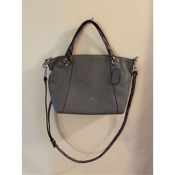 Coach Leather Gray Purse - Picture 1 of 5